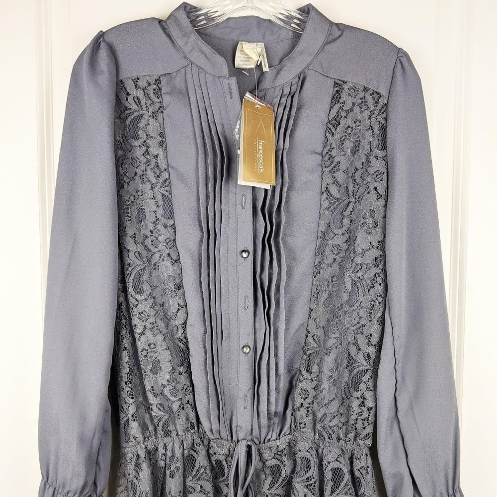 New with Tags Francesca”s Collection Pleat Placket
